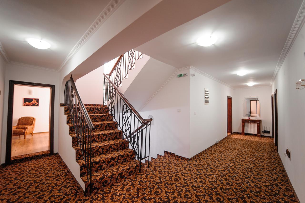 Hotel Gala 오라데아 외부 사진