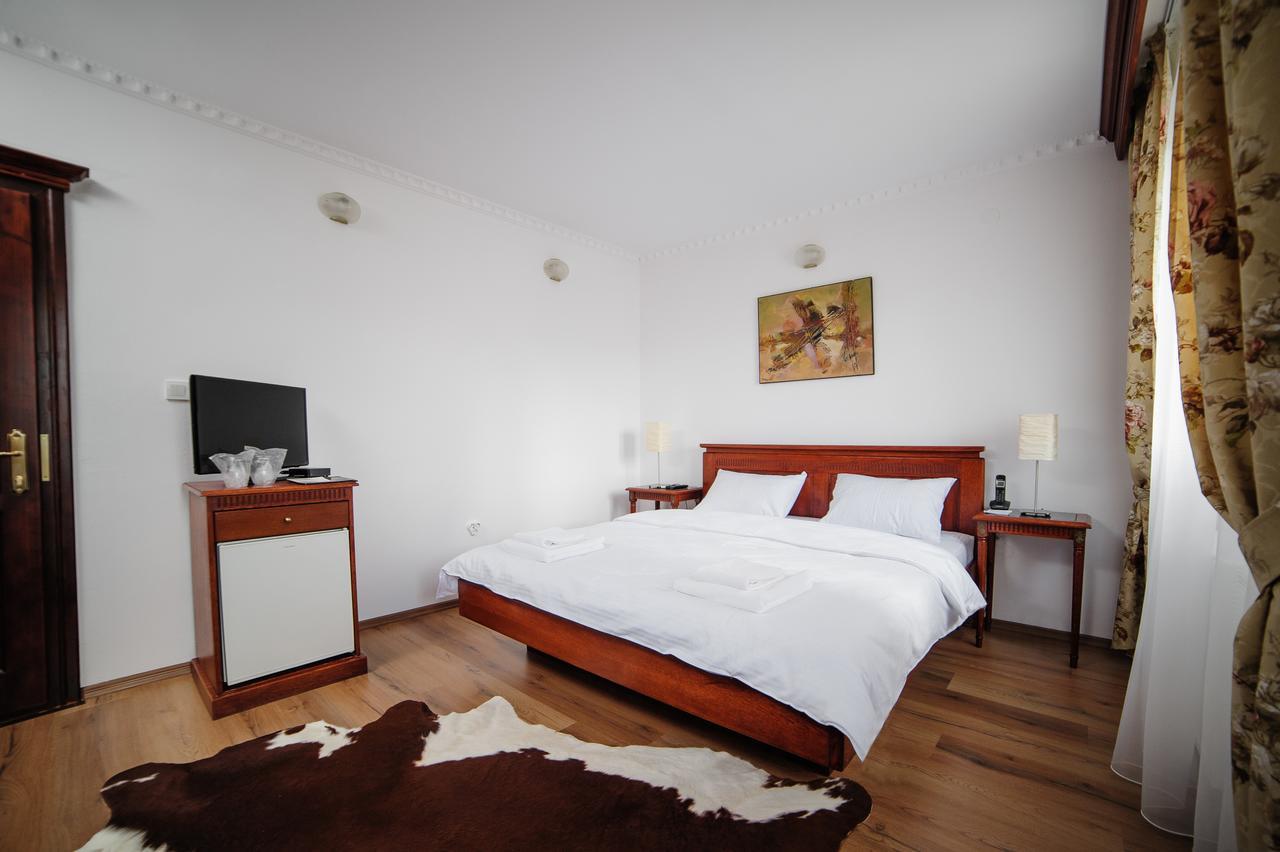 Hotel Gala 오라데아 외부 사진